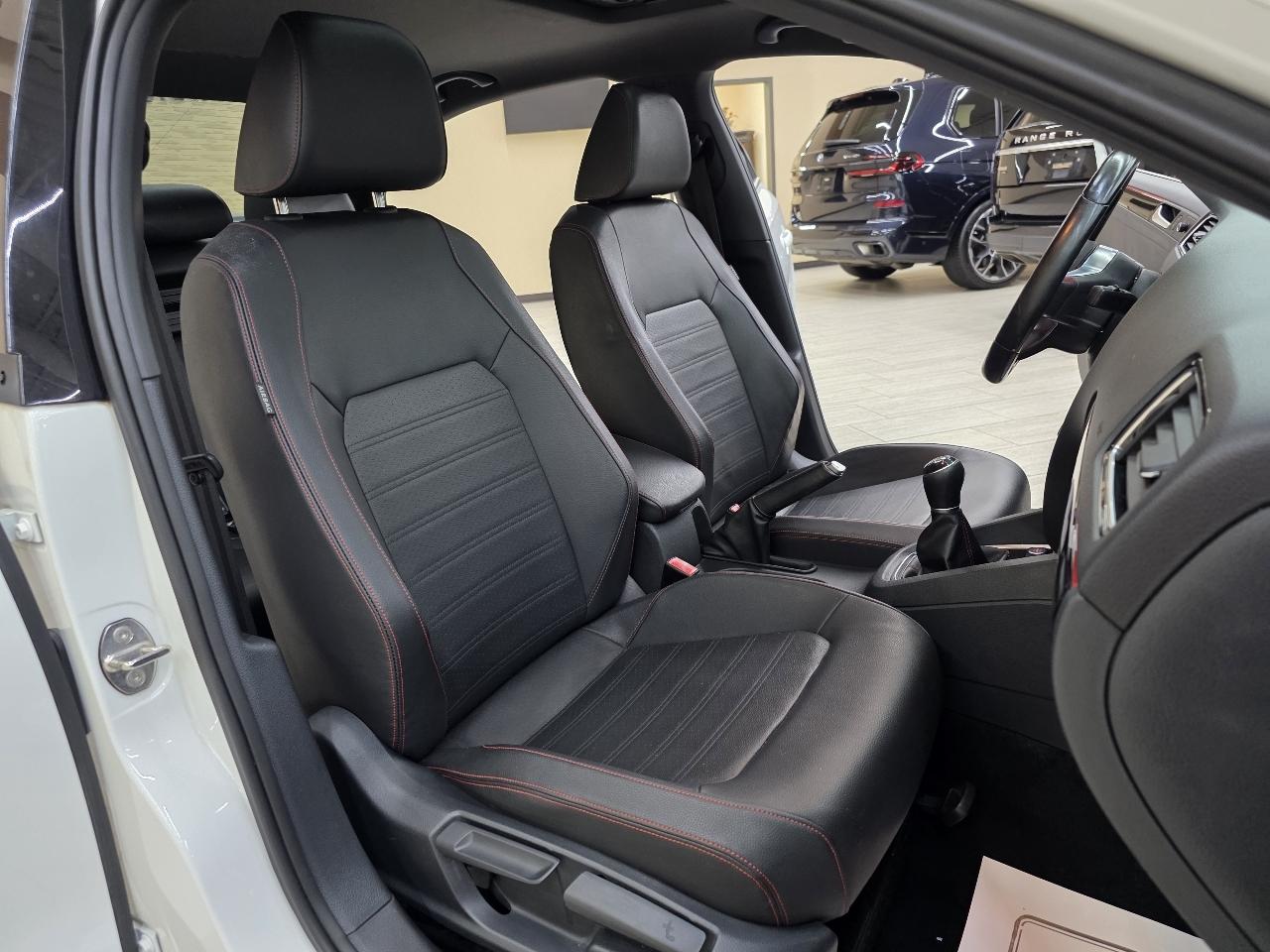 Volkswagen Jetta 2.0T GLI 6M 2017