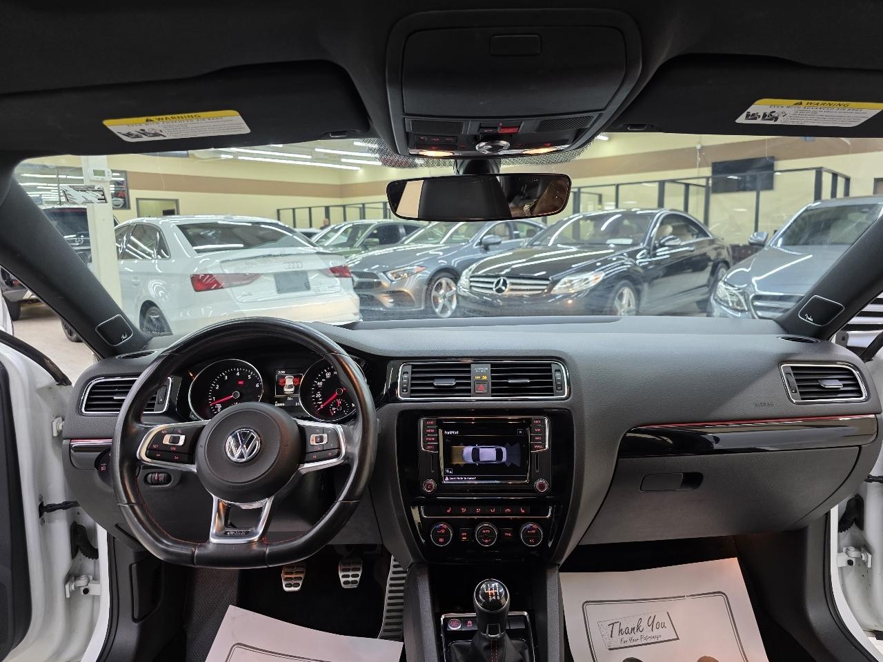 Volkswagen Jetta 2.0T GLI 6M 2017