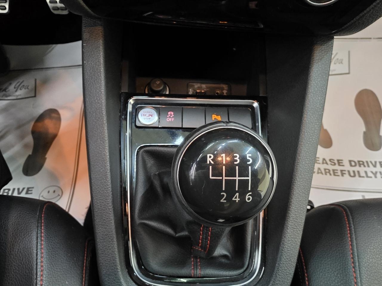 Volkswagen Jetta 2.0T GLI 6M 2017