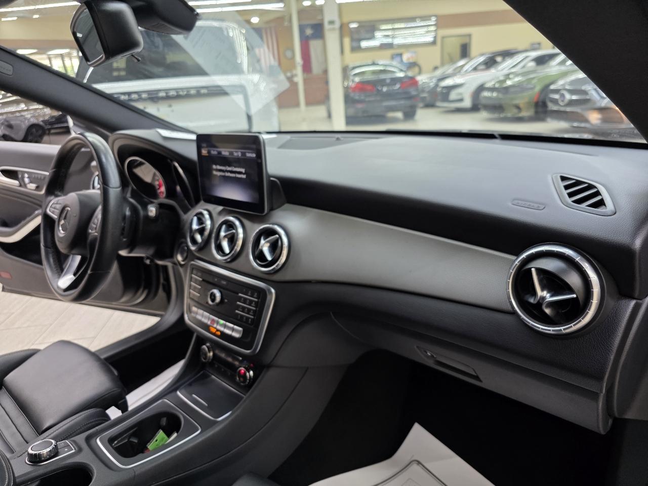 Mercedes-Benz CLA-Class CLA250 2017