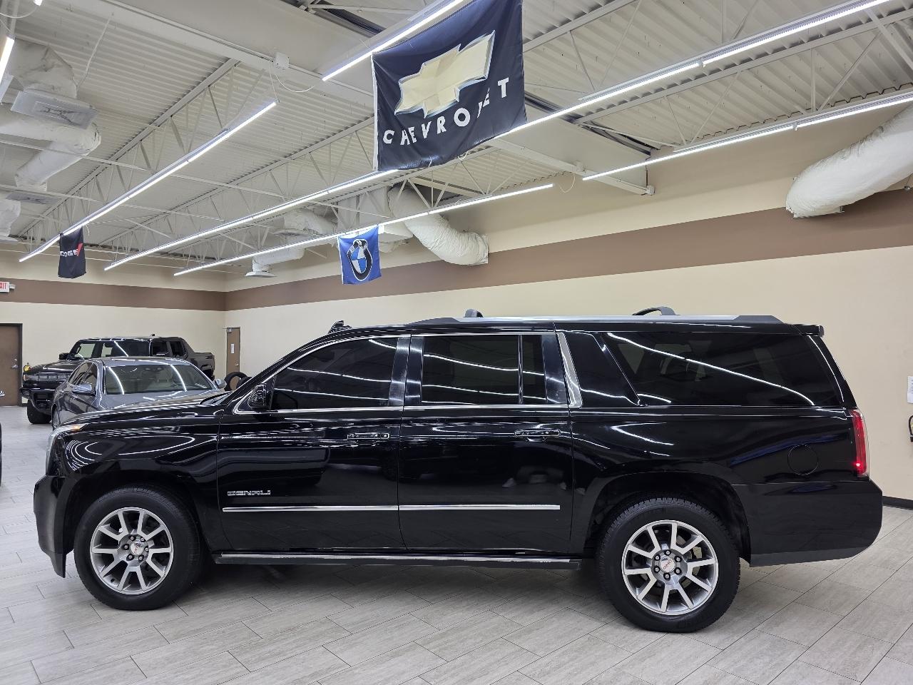 GMC Yukon XL Denali 4WD 2016