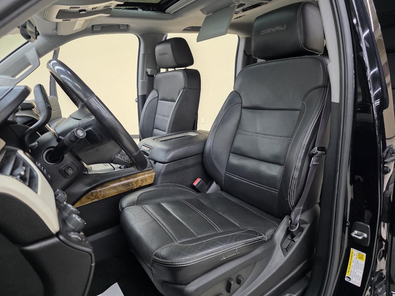 GMC Yukon XL Denali 4WD 2016