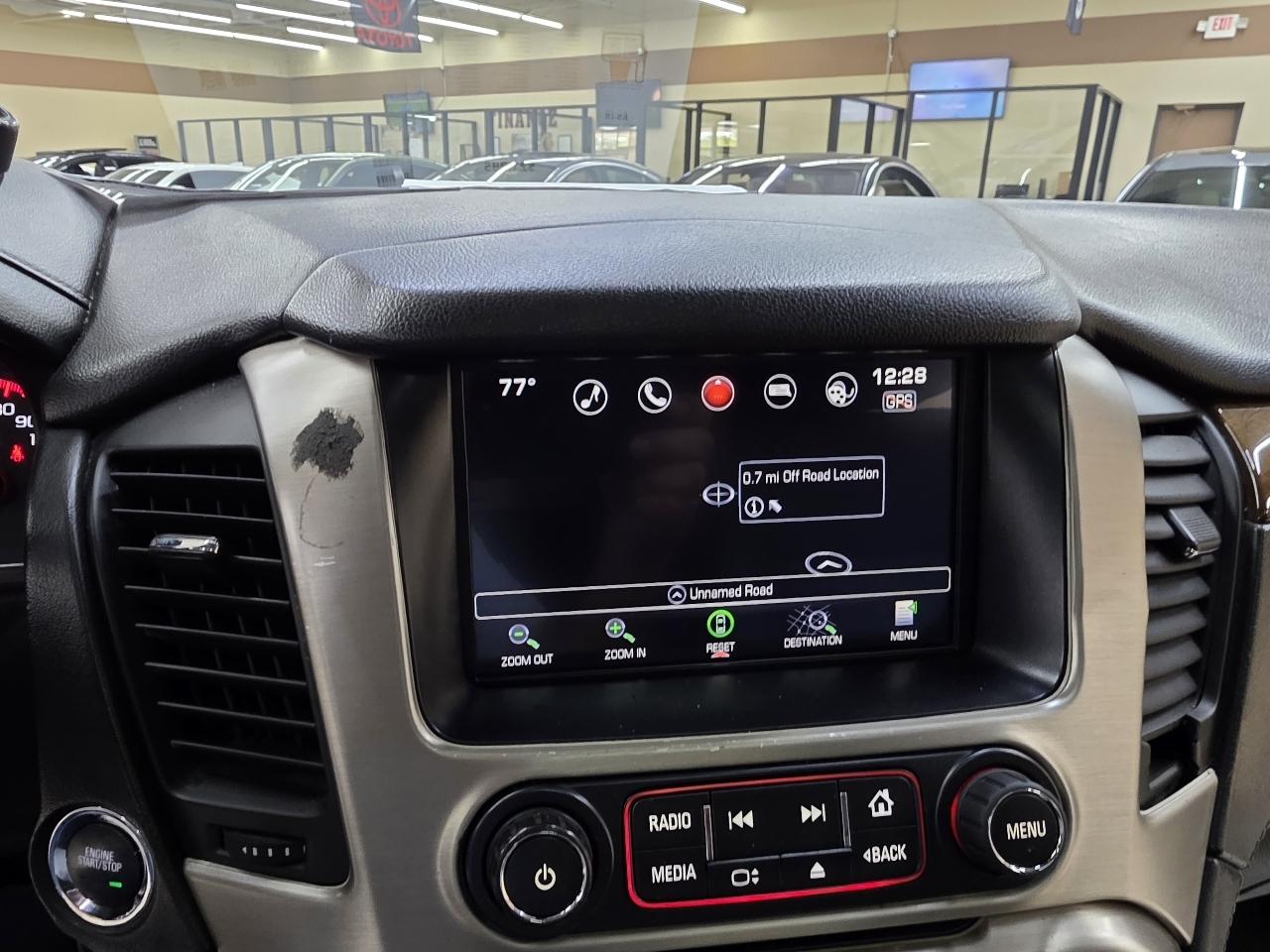 GMC Yukon XL Denali 4WD 2016