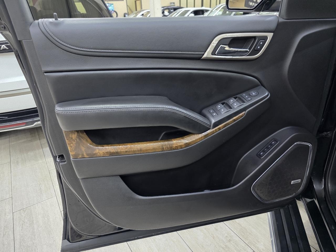 GMC Yukon XL Denali 4WD 2016