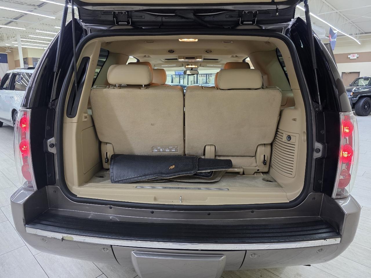 GMC Yukon Denali 2WD 2013