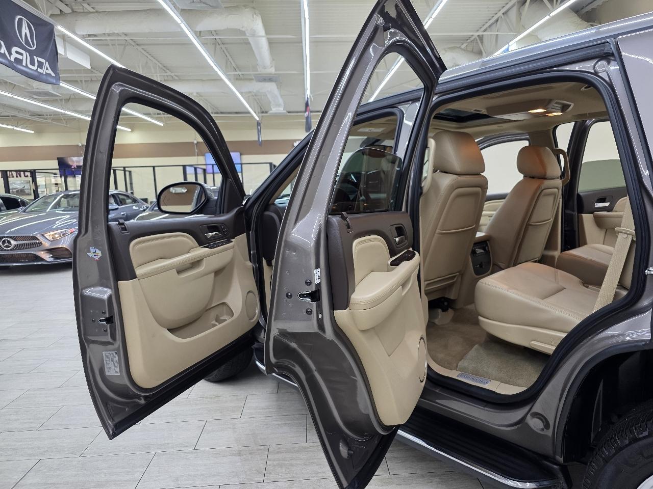 GMC Yukon Denali 2WD 2013