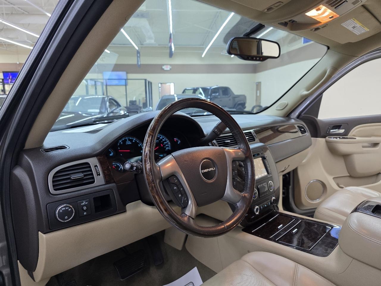 GMC Yukon Denali 2WD 2013