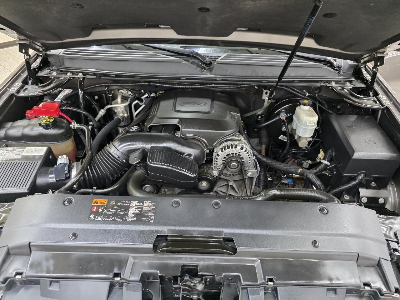 GMC Yukon Denali 2WD 2013