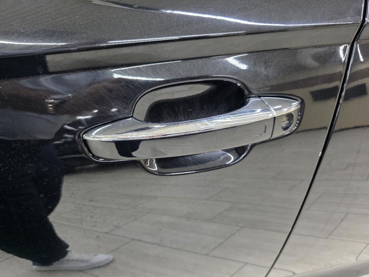 Audi A6 3.0T Premium Plus quattro 2015