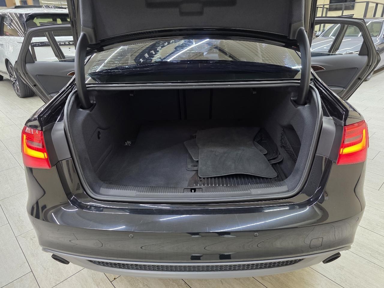 Audi A6 3.0T Premium Plus quattro 2015