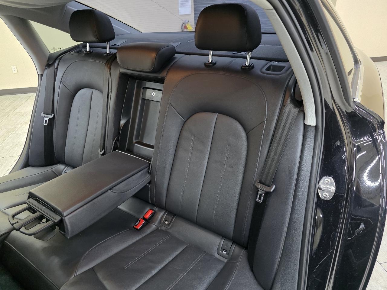 Audi A6 3.0T Premium Plus quattro 2015