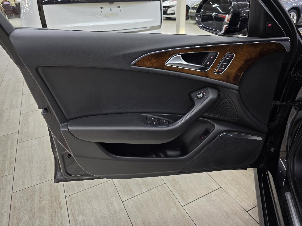 Audi A6 3.0T Premium Plus quattro 2015