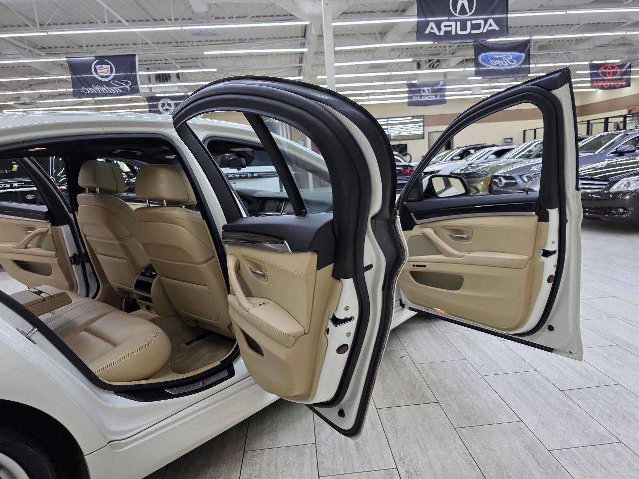 BMW 5-Series 535i 2015