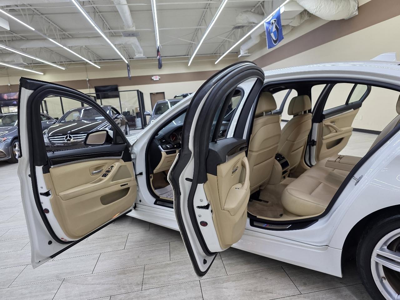 BMW 5-Series 535i 2015