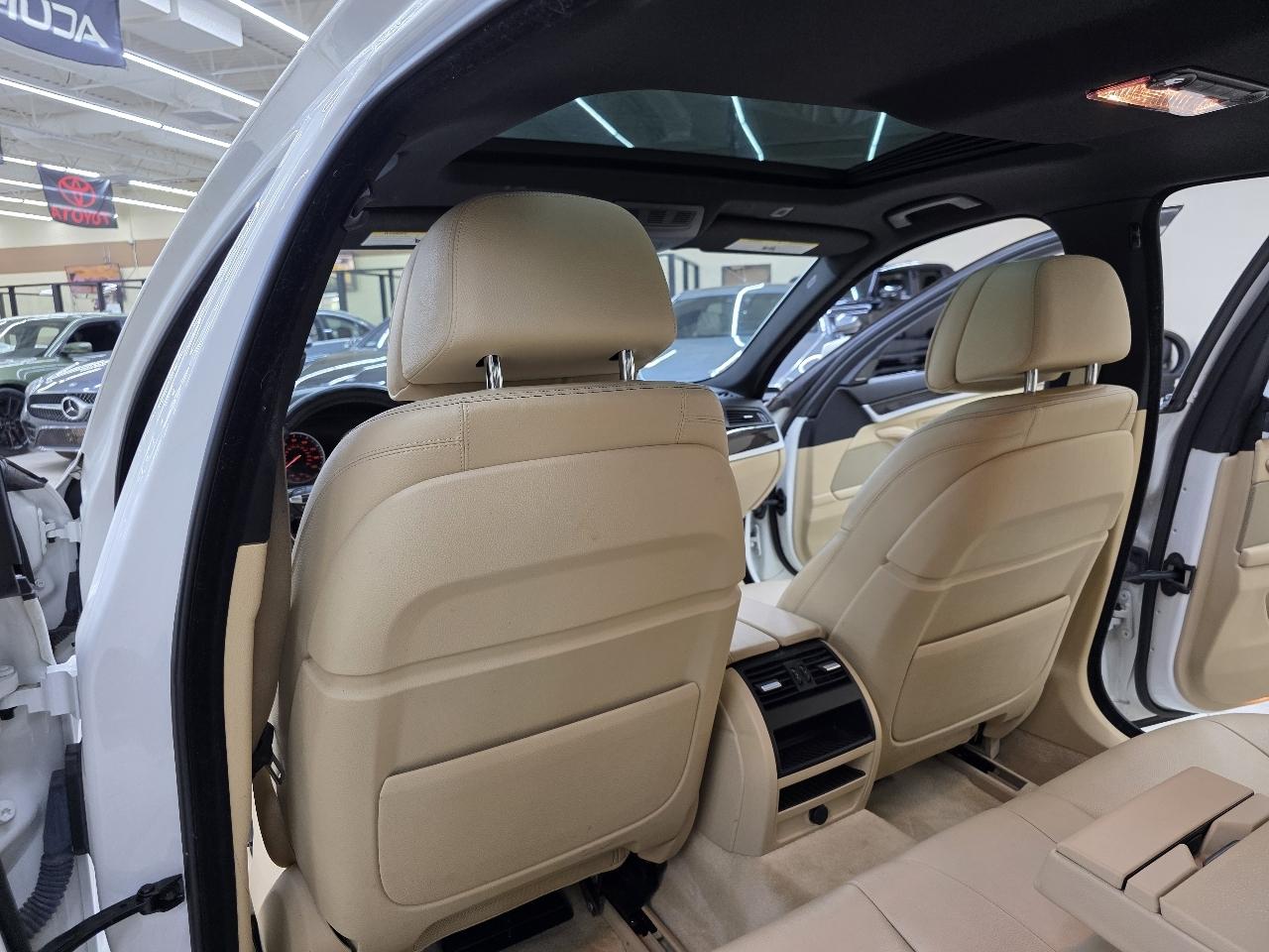 BMW 5-Series 535i 2015