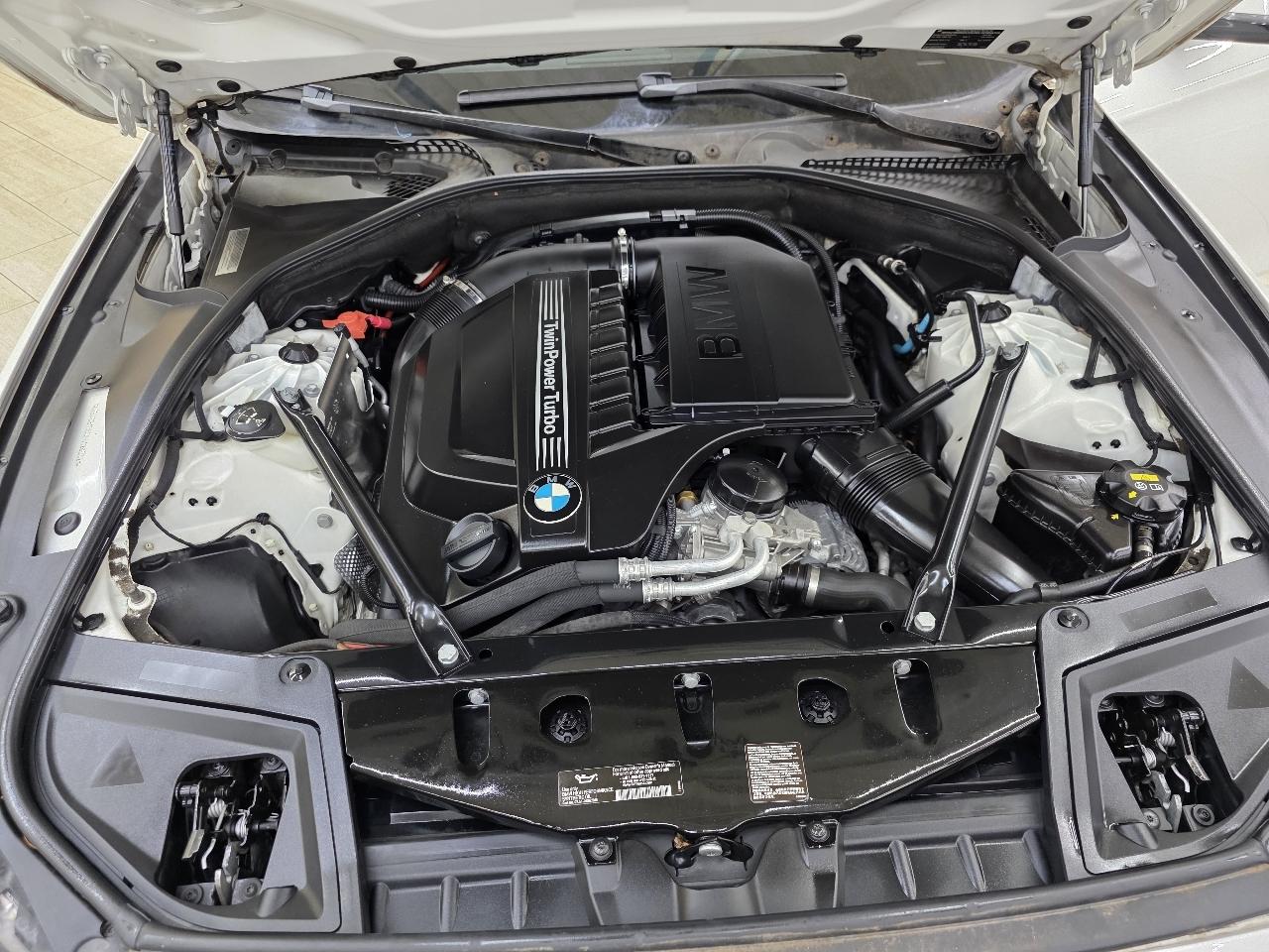 BMW 5-Series 535i 2015