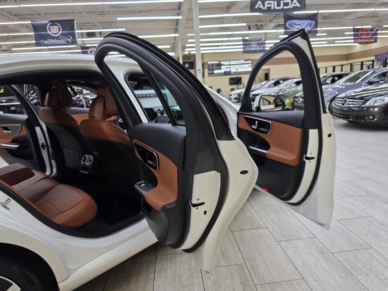 Mercedes-Benz C-Class C300 Sedan 2022