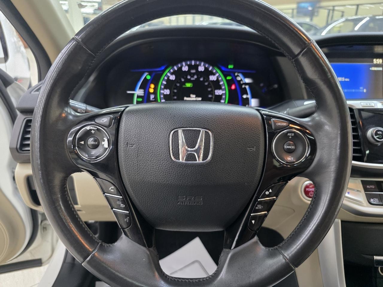 Honda Accord Hybrid EX-L 2015