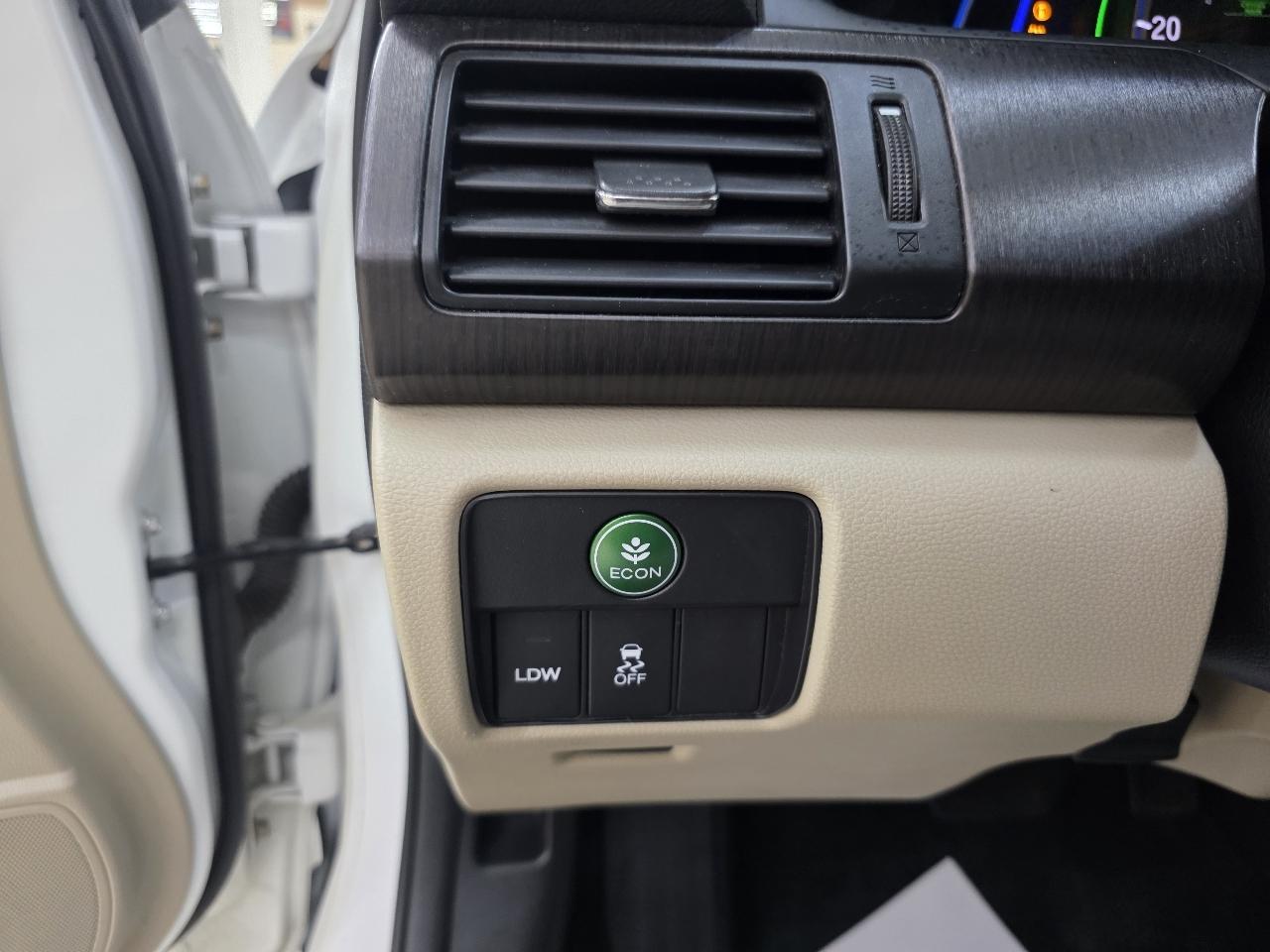 Honda Accord Hybrid EX-L 2015