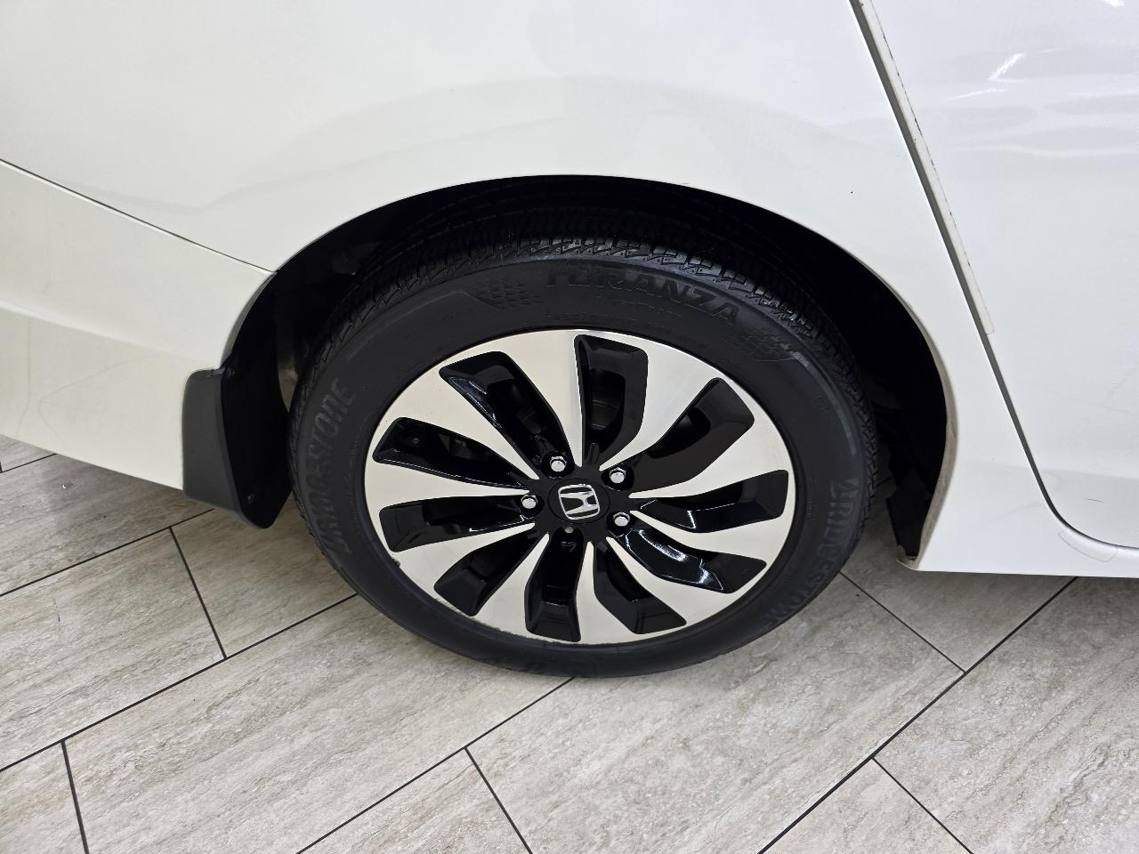 Honda Accord Hybrid EX-L 2015