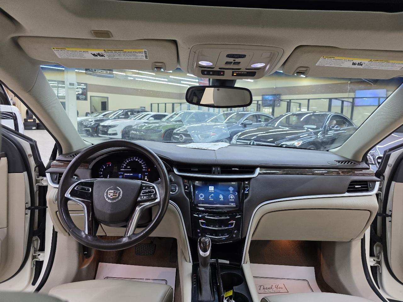 Cadillac XTS Luxury 2013