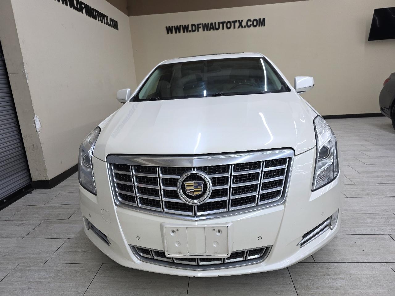 Cadillac XTS Luxury 2013