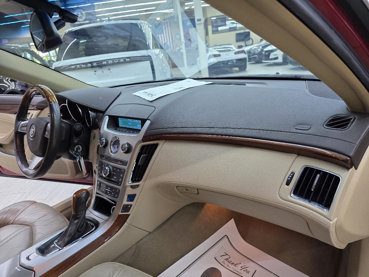 Cadillac CTS 3.0L Luxury 2010