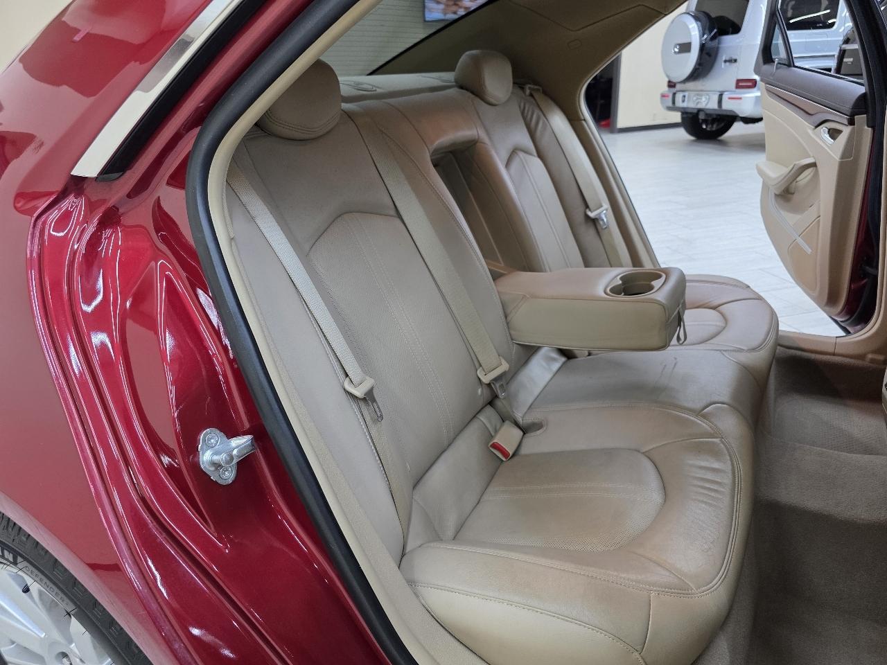 Cadillac CTS 3.0L Luxury 2010