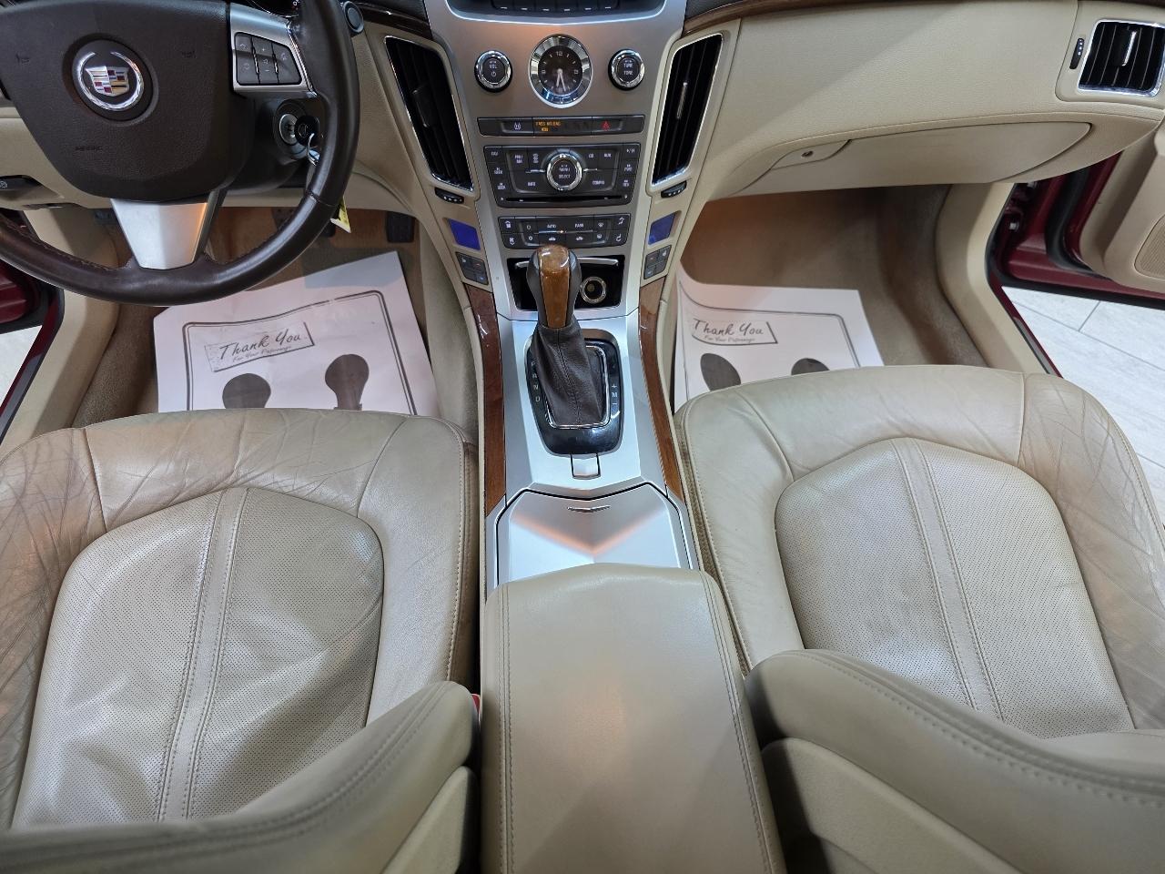 Cadillac CTS 3.0L Luxury 2010