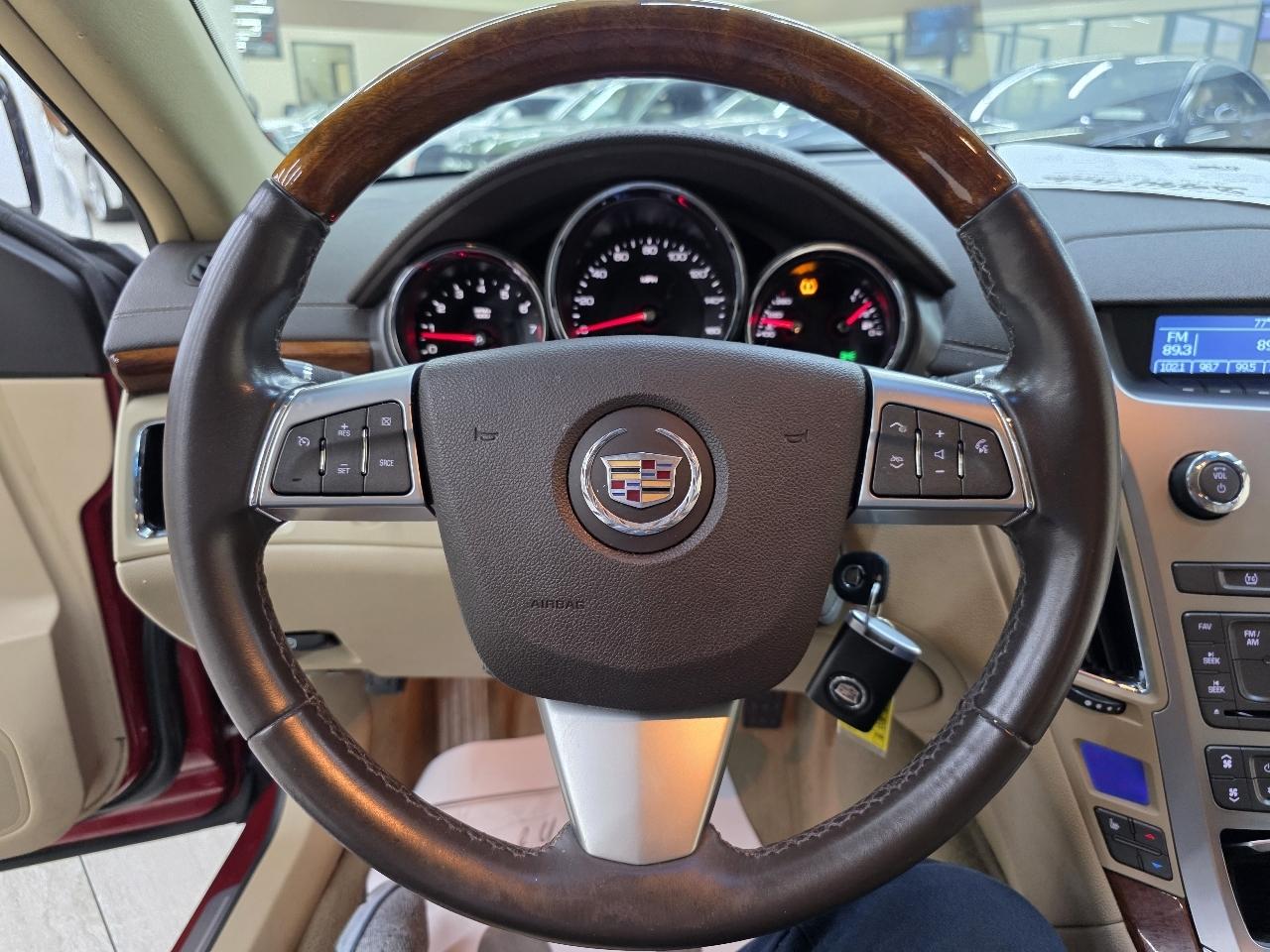 Cadillac CTS 3.0L Luxury 2010