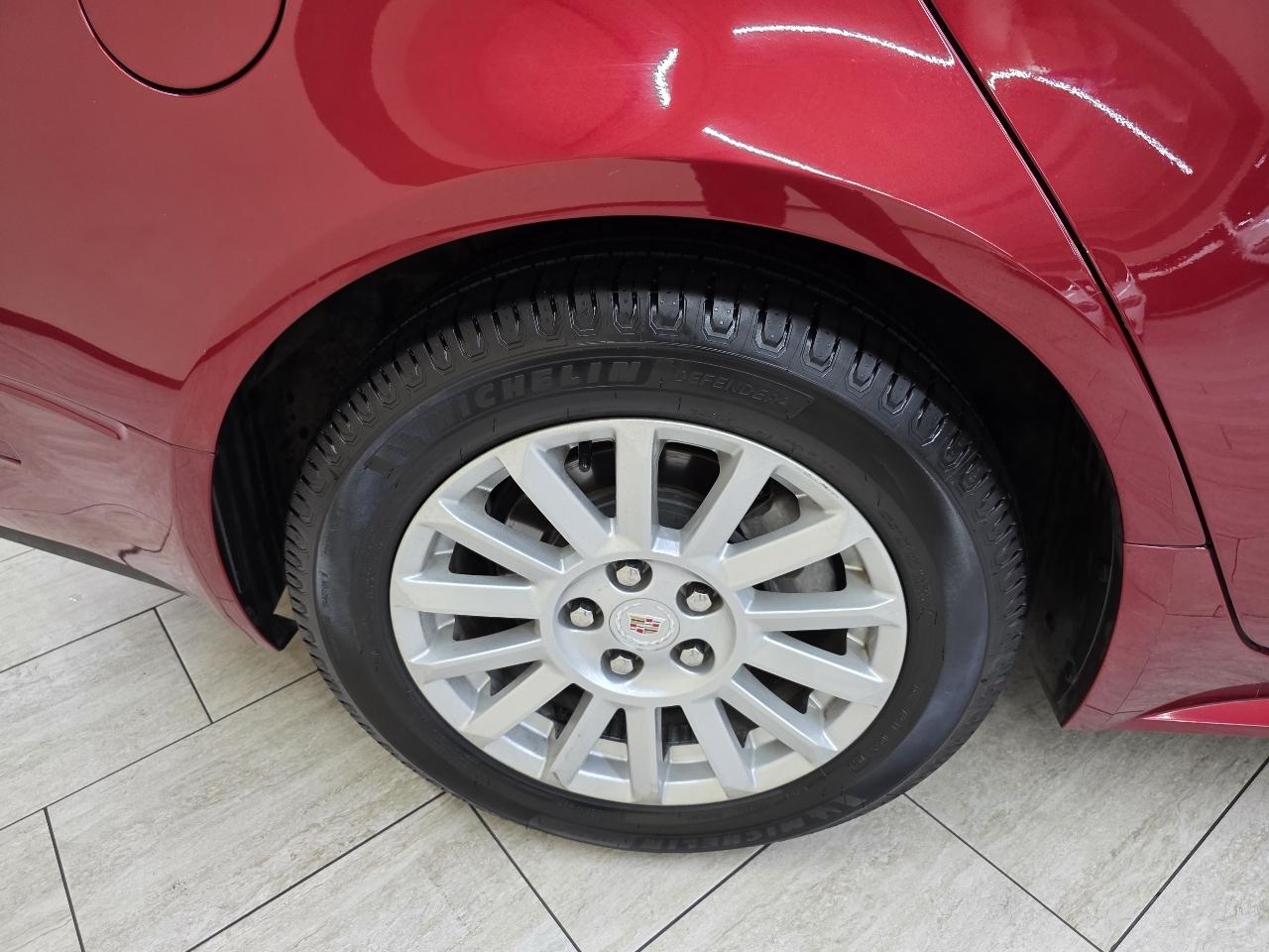 Cadillac CTS 3.0L Luxury 2010
