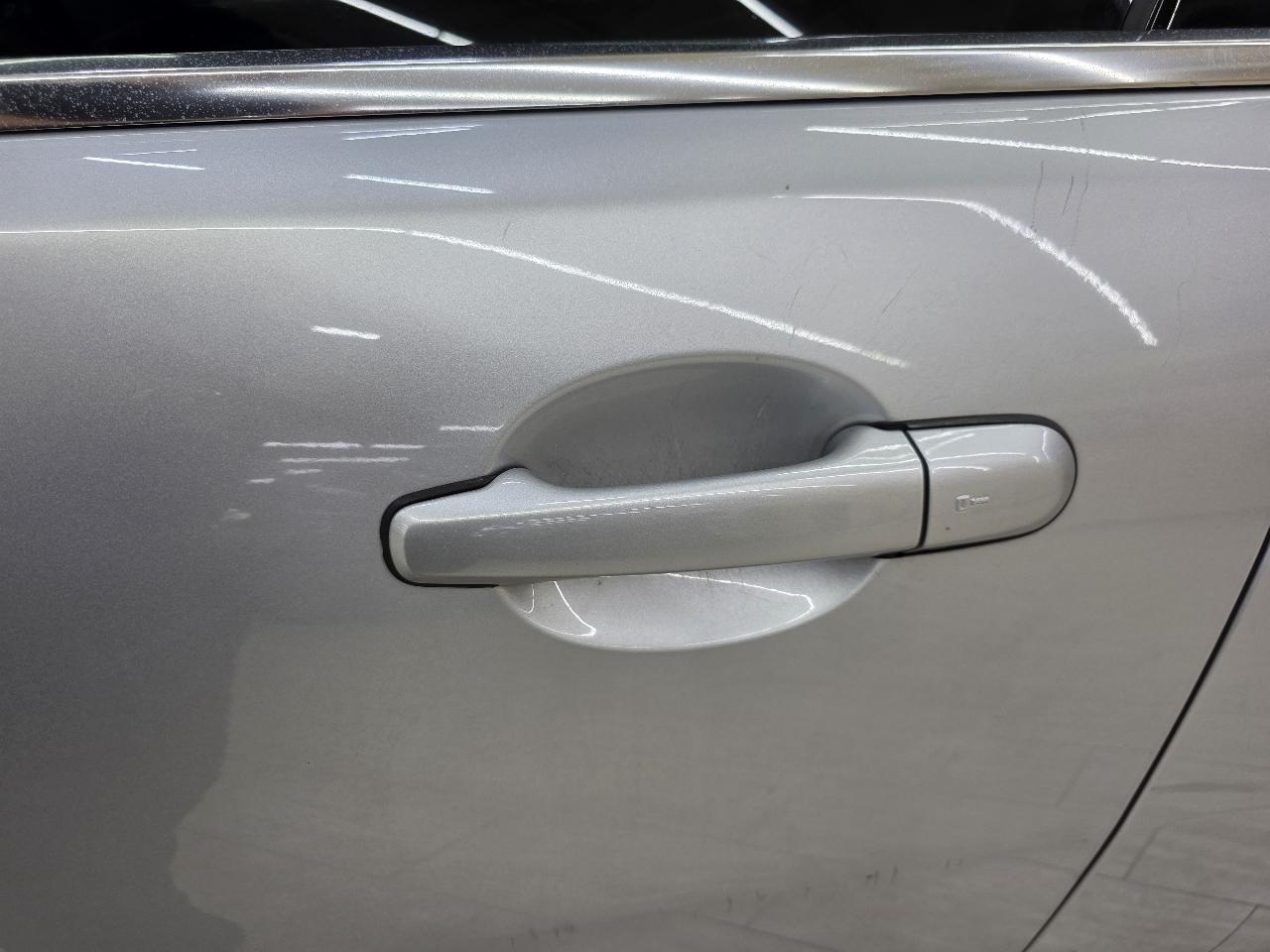 Jaguar XF-Series XF 2.0L I4T 2014