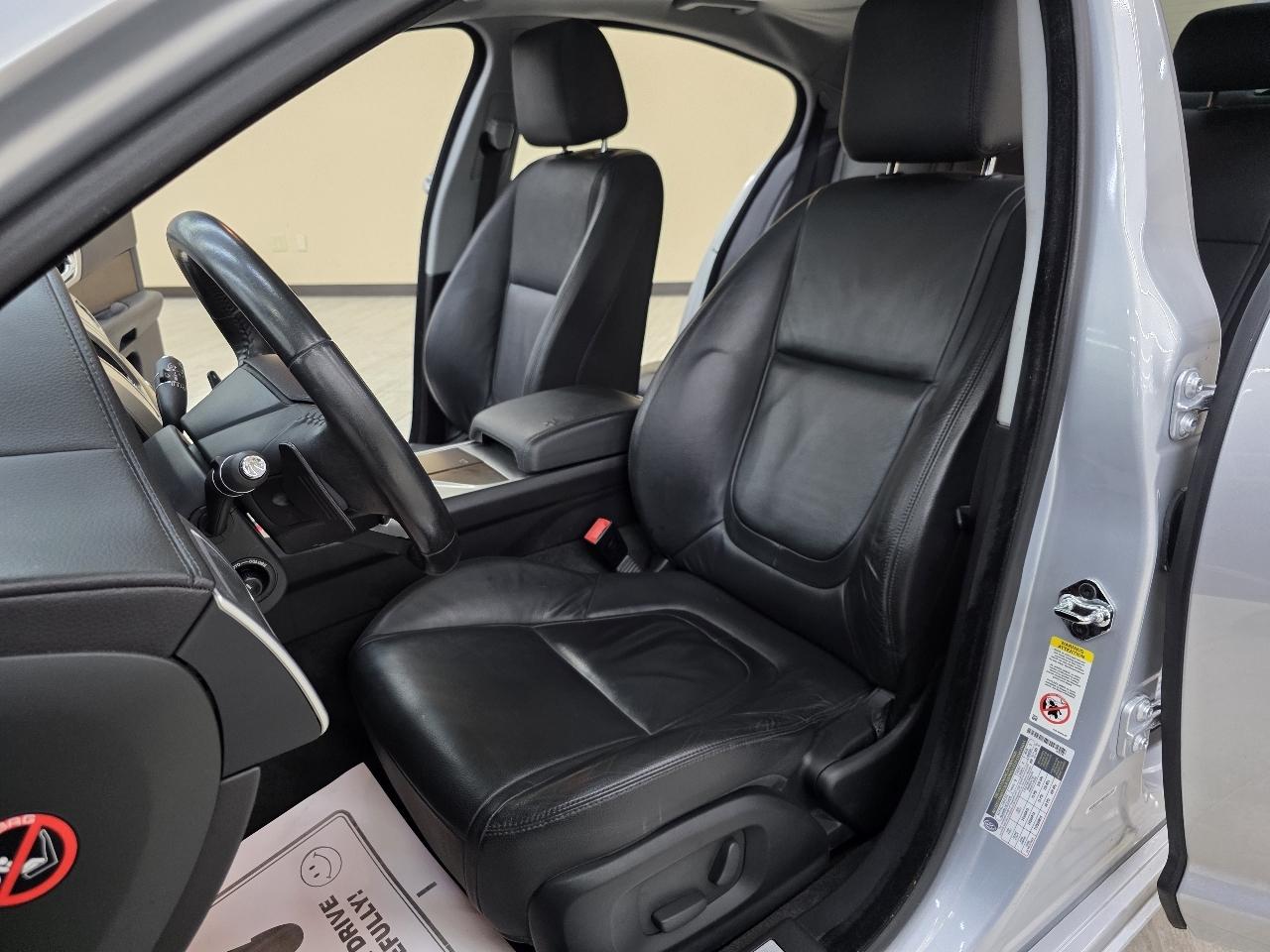 Jaguar XF-Series XF 2.0L I4T 2014