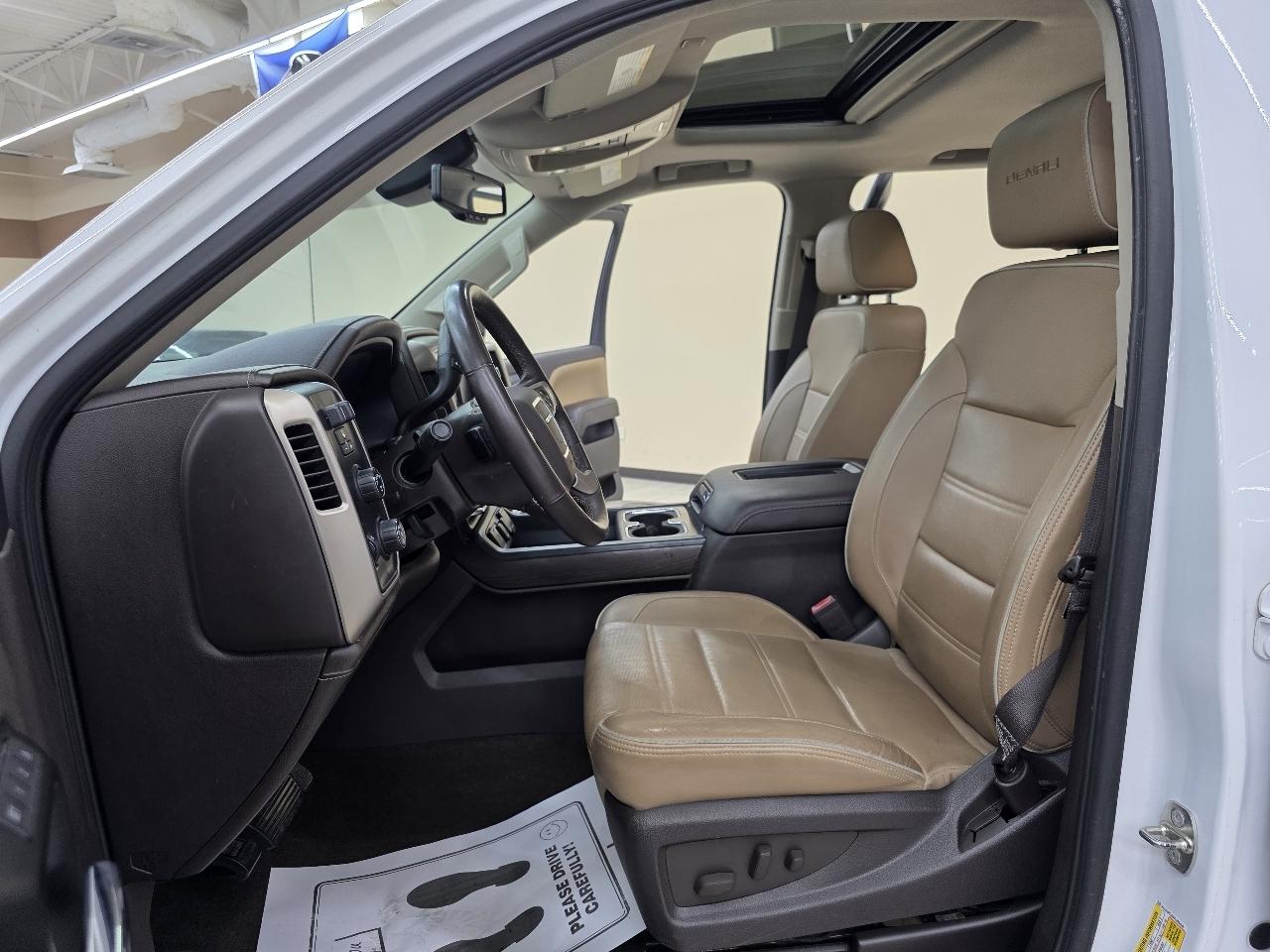 GMC Sierra 1500 Denali Crew Cab Short Box 4WD 2017