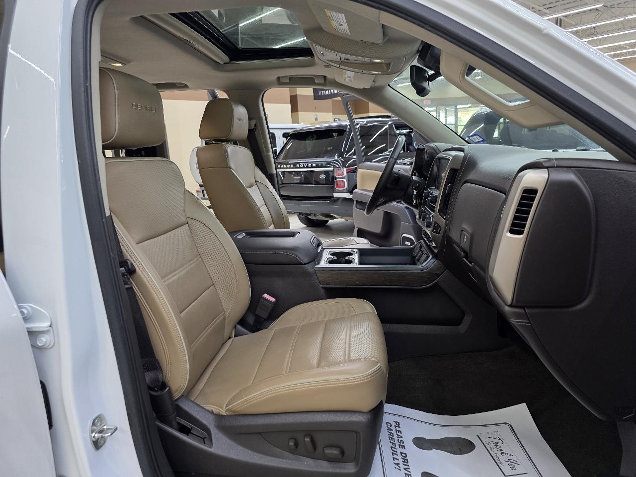 GMC Sierra 1500 Denali Crew Cab Short Box 4WD 2017