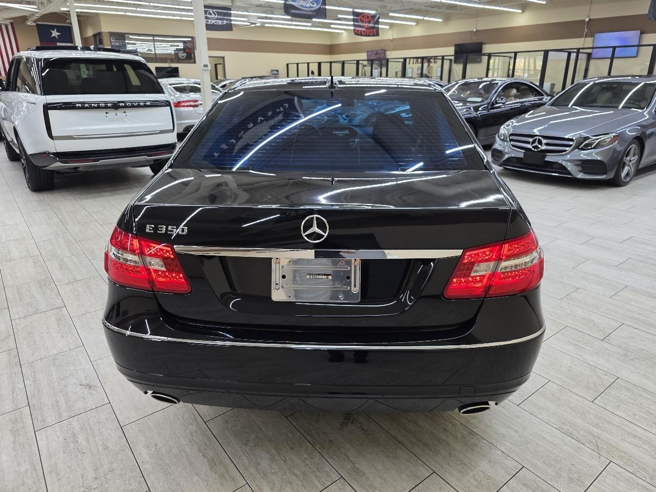 Mercedes-Benz E-Class E350 Sedan 2010