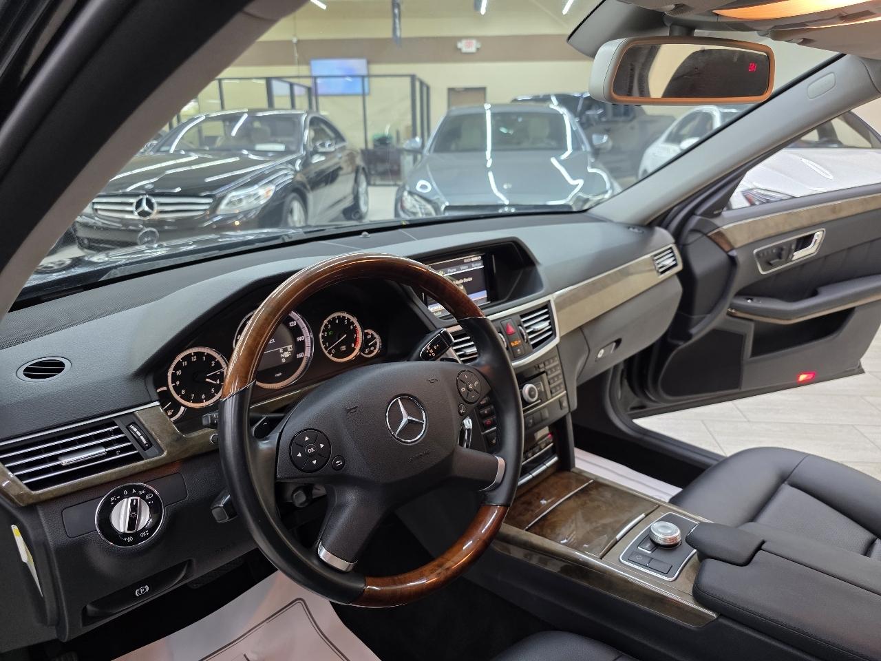 Mercedes-Benz E-Class E350 Sedan 2010