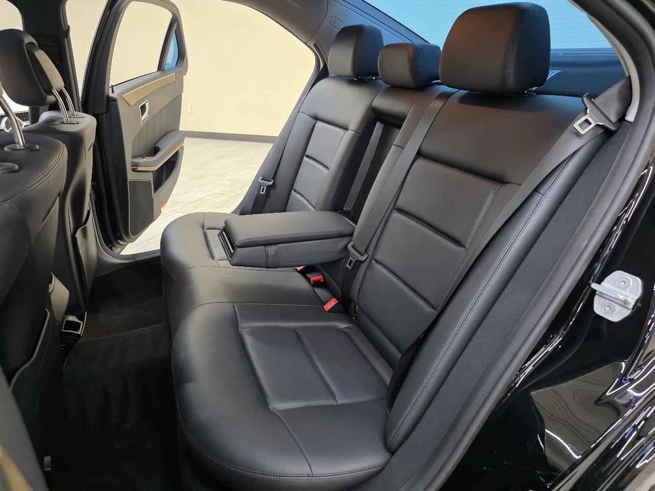 Mercedes-Benz E-Class E350 Sedan 2010