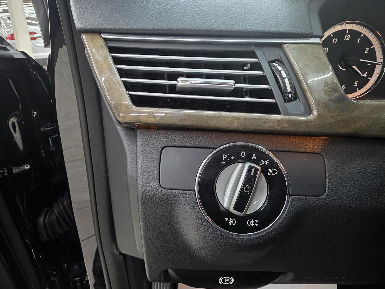 Mercedes-Benz E-Class E350 Sedan 2010