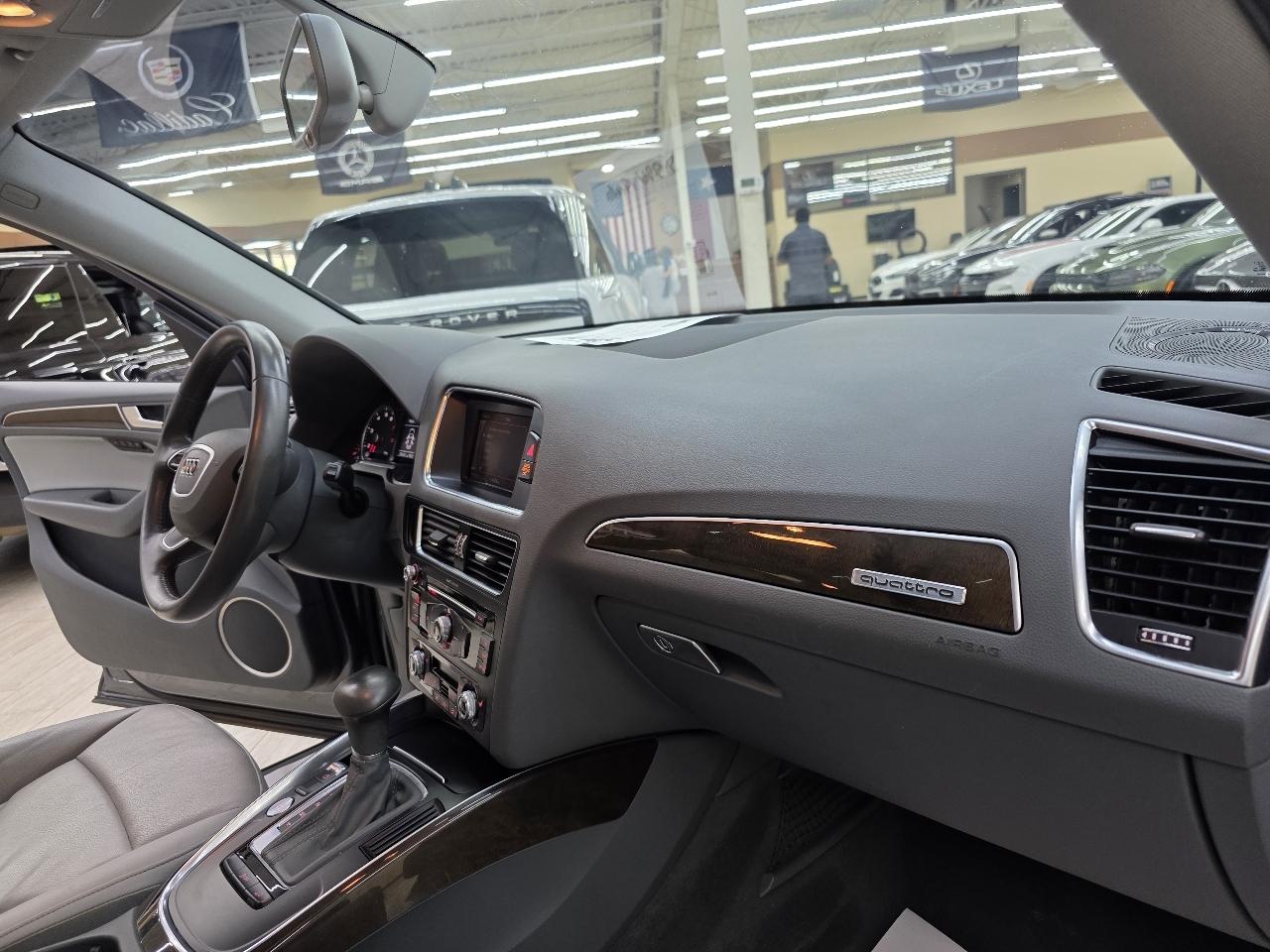 Audi Q5 2.0 quattro Premium 2014