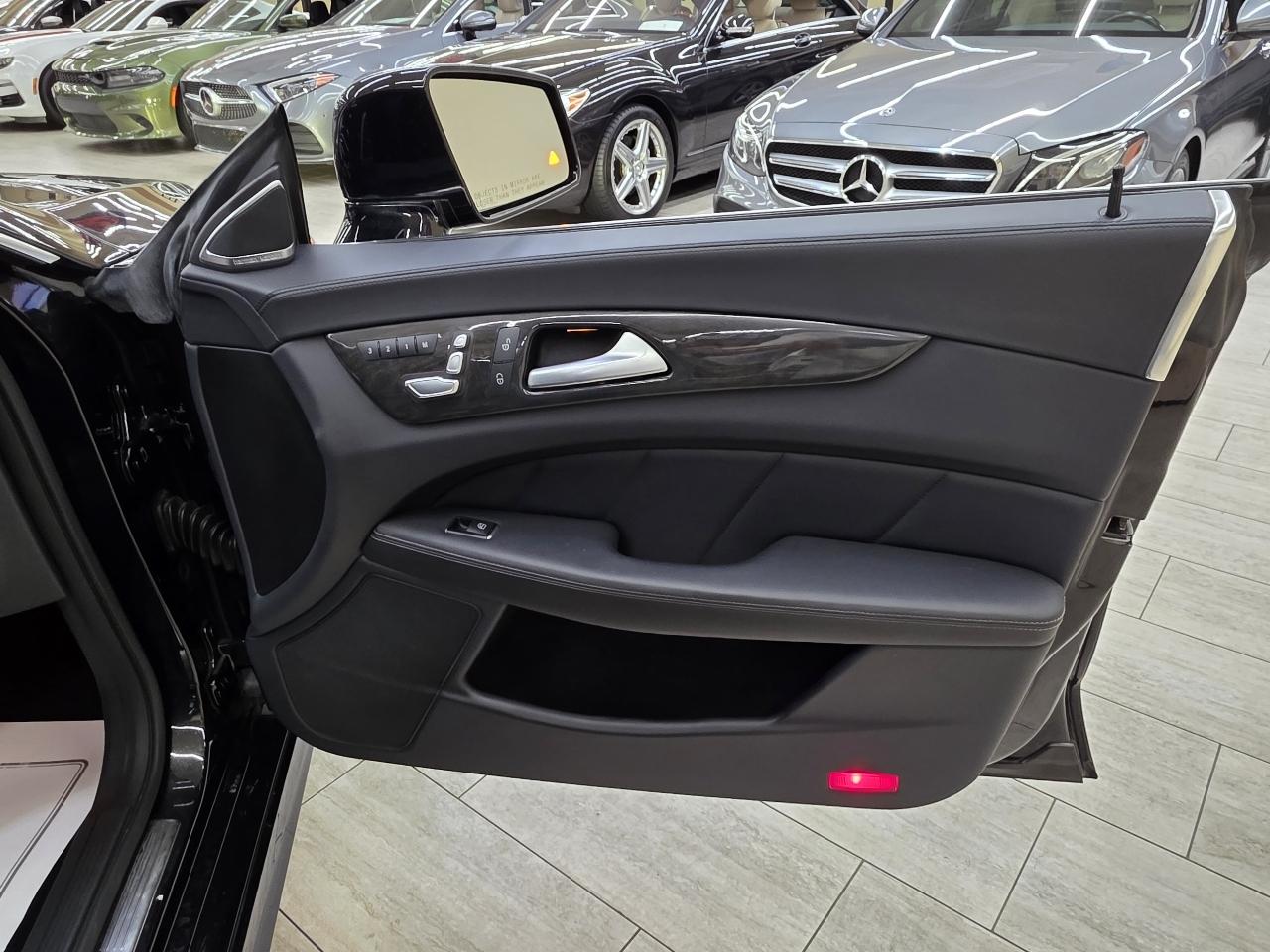 Mercedes-Benz CLS-Class CLS550 2015