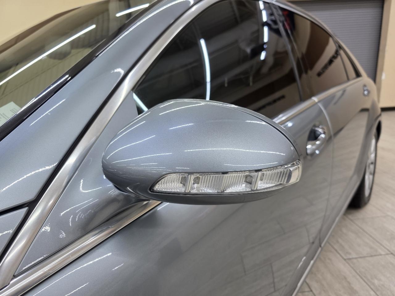 Mercedes-Benz S-Class S550 2008