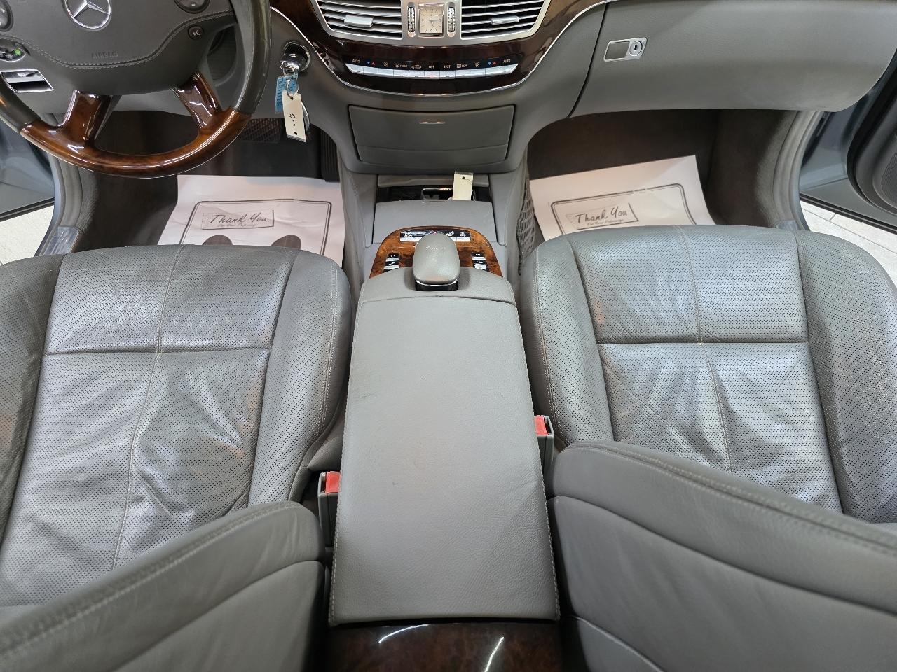 Mercedes-Benz S-Class S550 2008