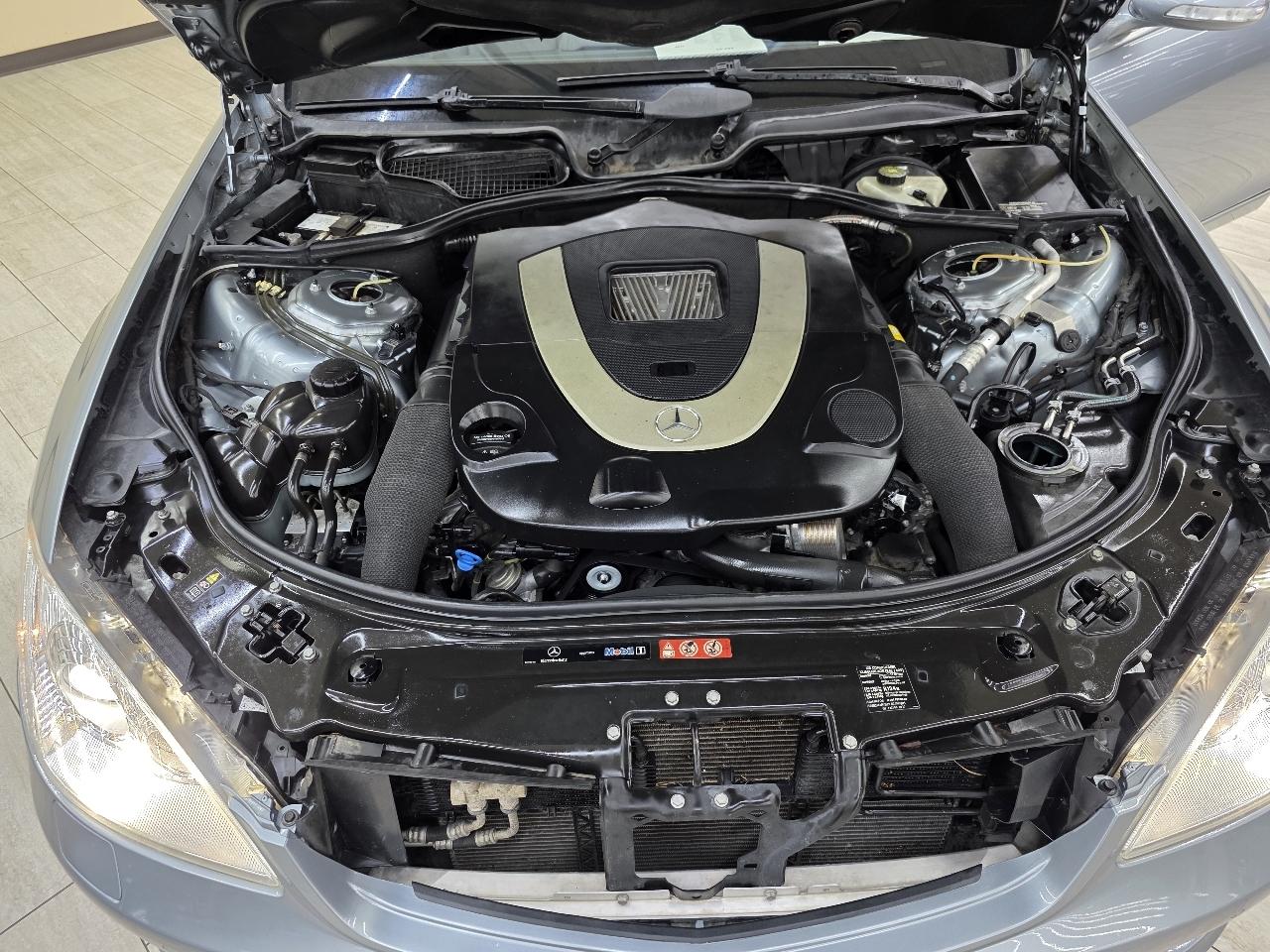 Mercedes-Benz S-Class S550 2008