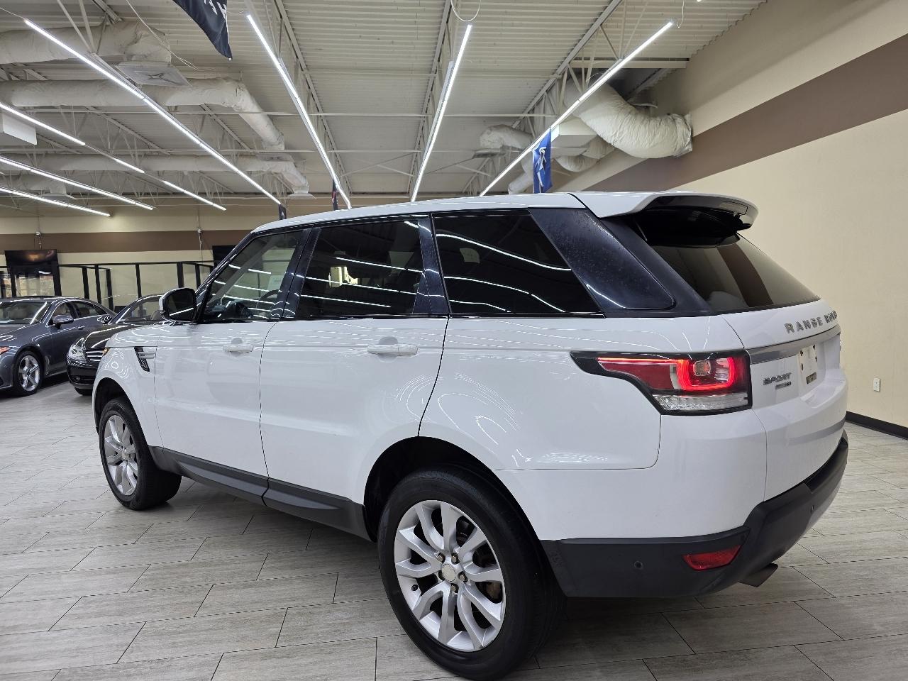 Land Rover Range Rover Sport SE 2015