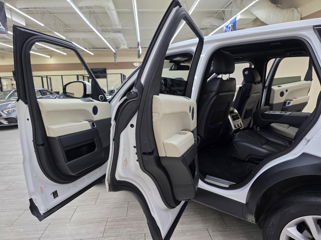 Land Rover Range Rover Sport SE 2015