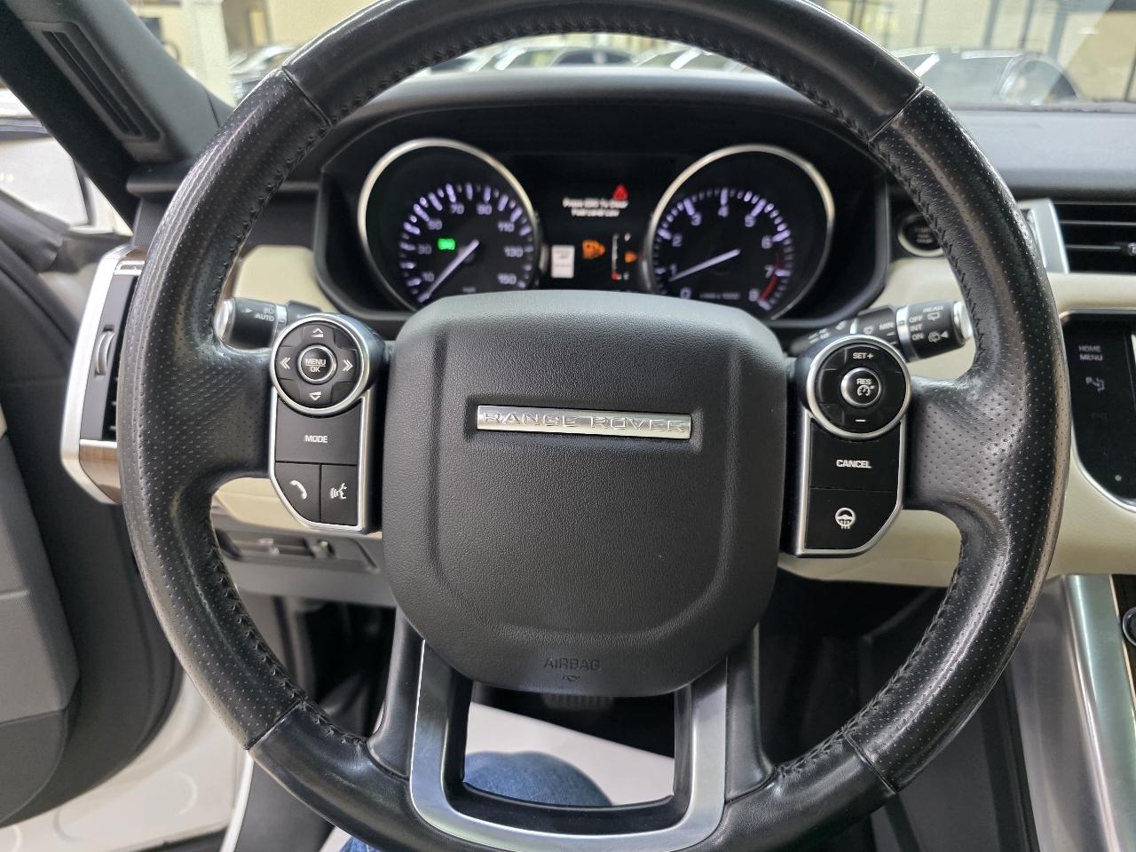 Land Rover Range Rover Sport SE 2015