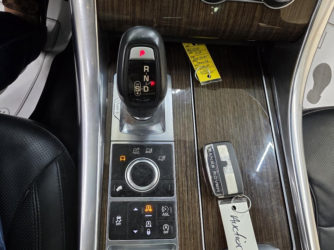 Land Rover Range Rover Sport SE 2015