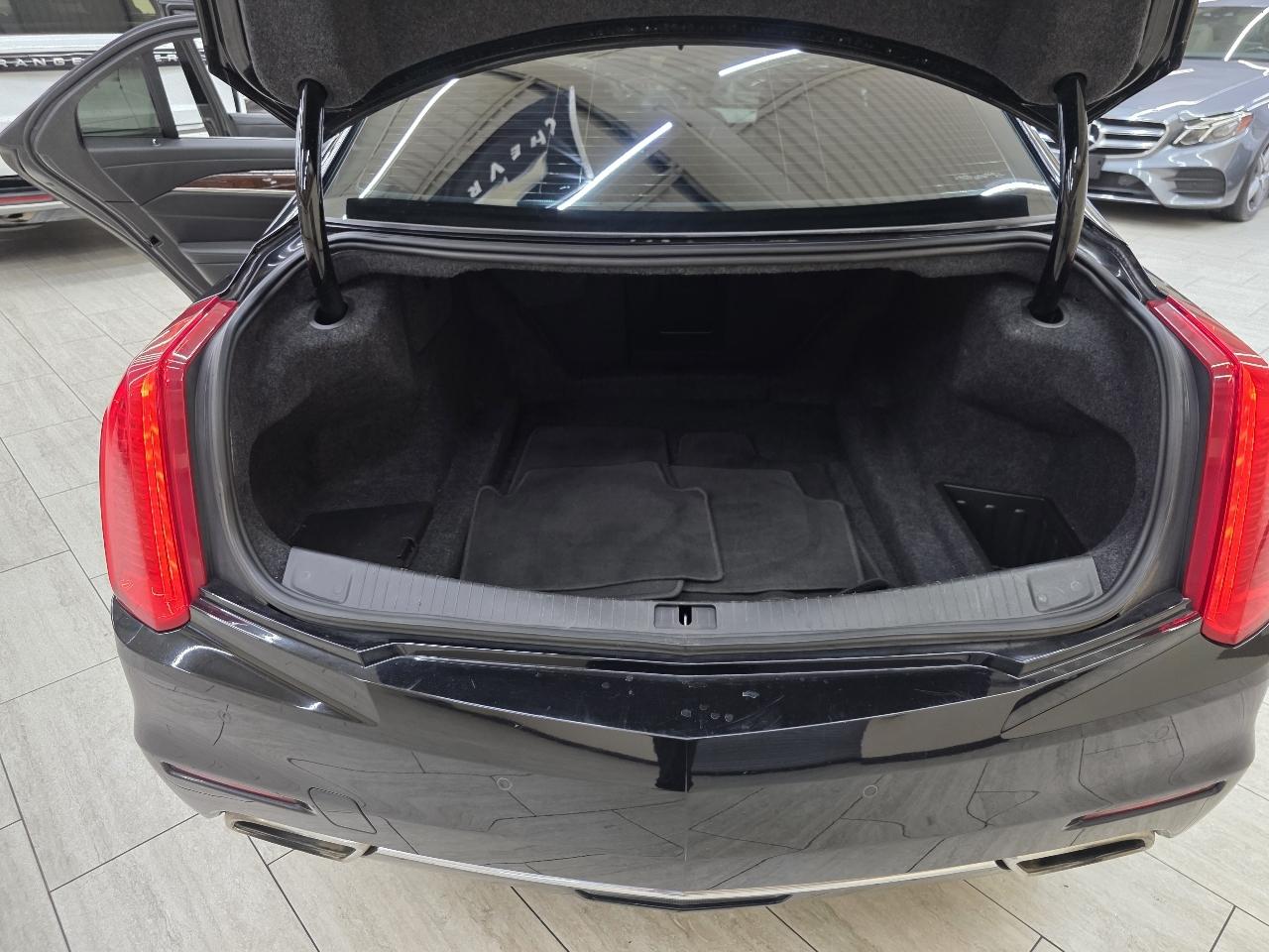 Cadillac CTS 2.0L Turbo Luxury RWD 2015