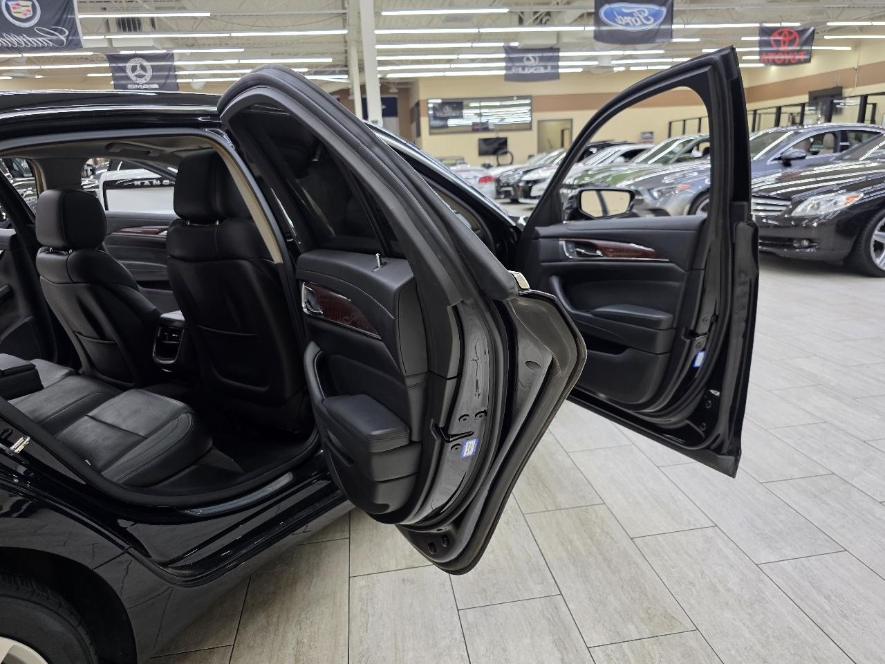 Cadillac CTS 2.0L Turbo Luxury RWD 2015